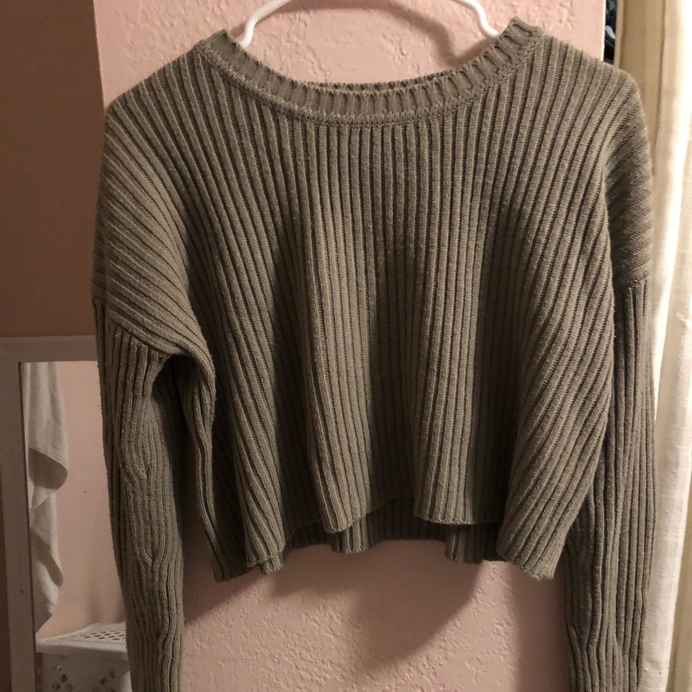 Forever 21 Cropped Sweater